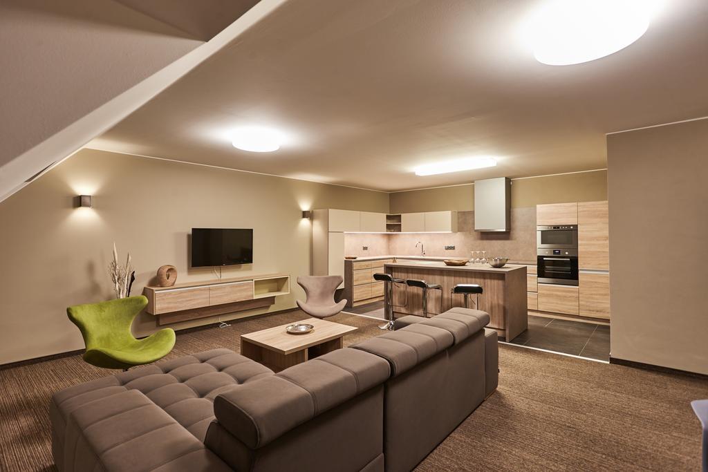 Apartmany Volarik Mikulov Bagian luar foto